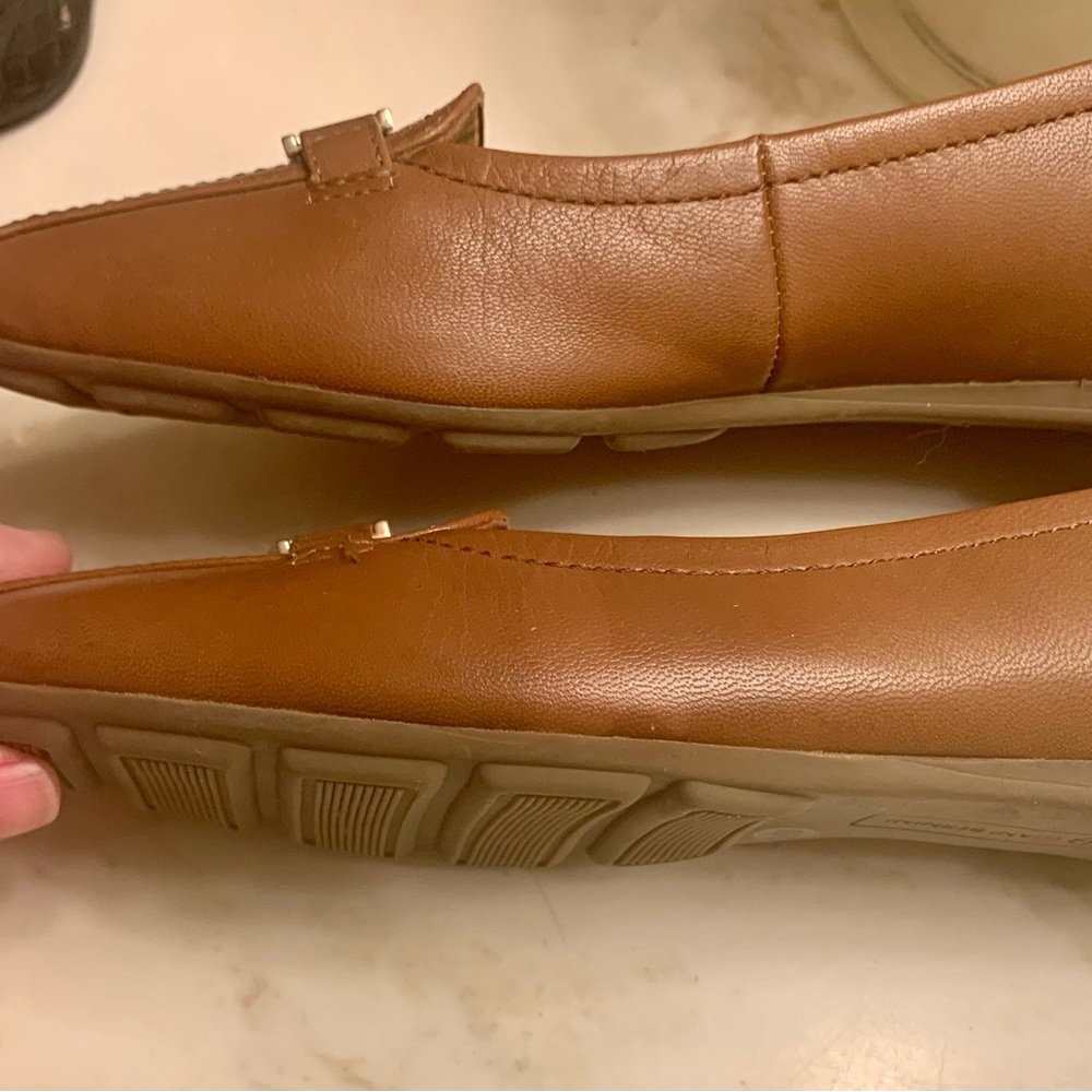 Giani Bernini Tan Leather Loafers - Picture 8 of 10